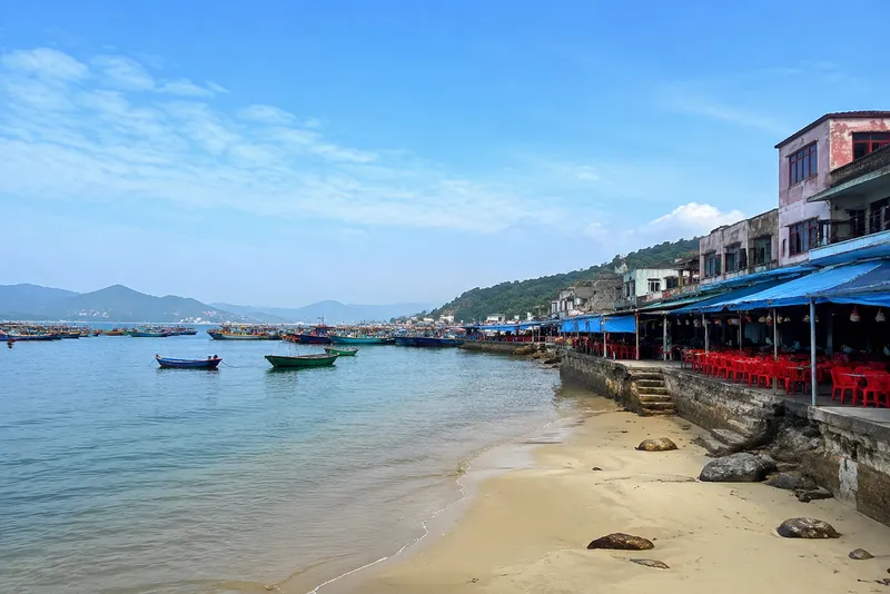 Nanao Beach Beach (南澳沙滩)